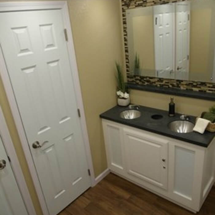 Comfort Elite Platinum Plus Interior Women's Sinks