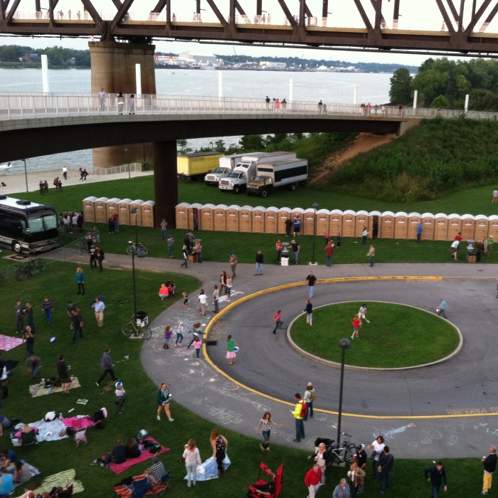 Moon portable restrooms, special events and festival restrooms, Portable restrooms Kentucky
