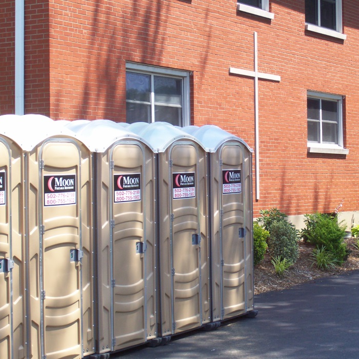 Moon Portable Restrooms, Portable restrooms for events, Portable restrooms Kentucky, Outdoor event portable restroom