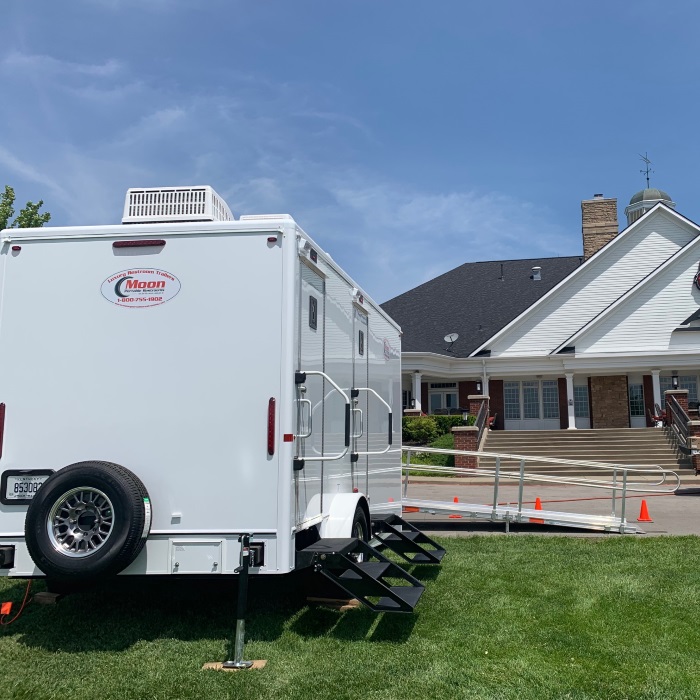 Moon portable Restroom Trailers side view